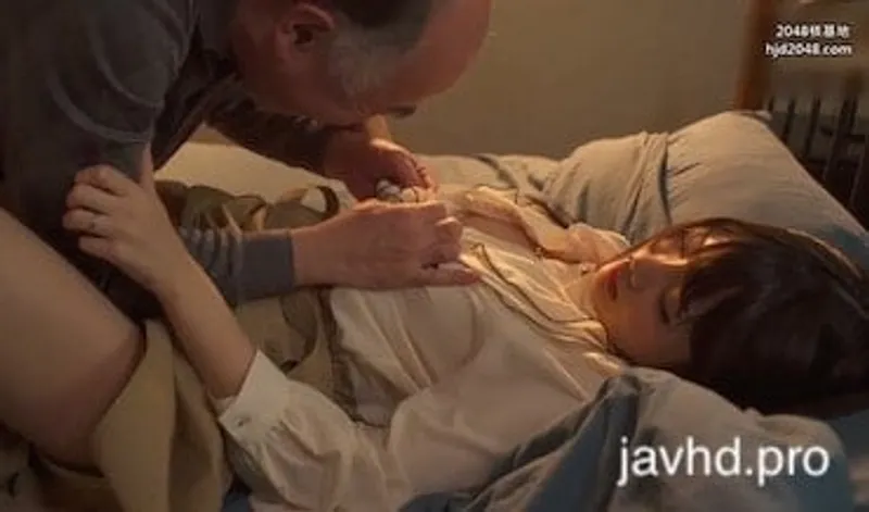 ông chồng đi vắng vợ yêu bị lão già nhà cạnh bên hiếp suzu harumiya